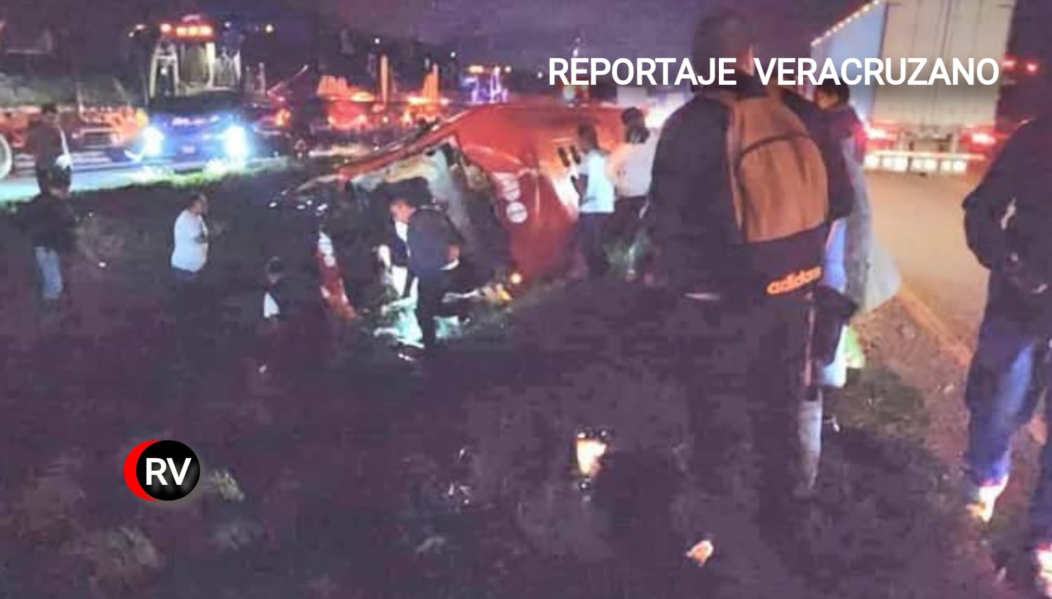 Accidente en carretera La Tinaja-Cosamaloapan: autobús de ADO deja 12 lesionados