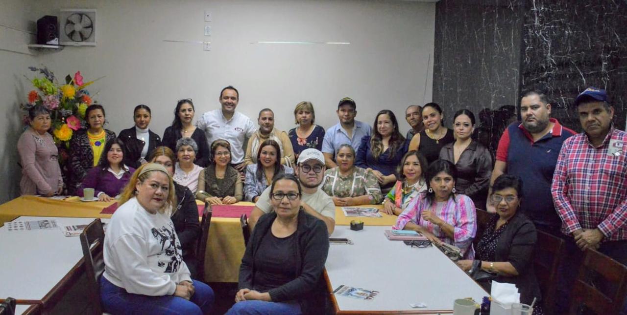 Pepe Lima se reúne con emprendedores de Poza Rica