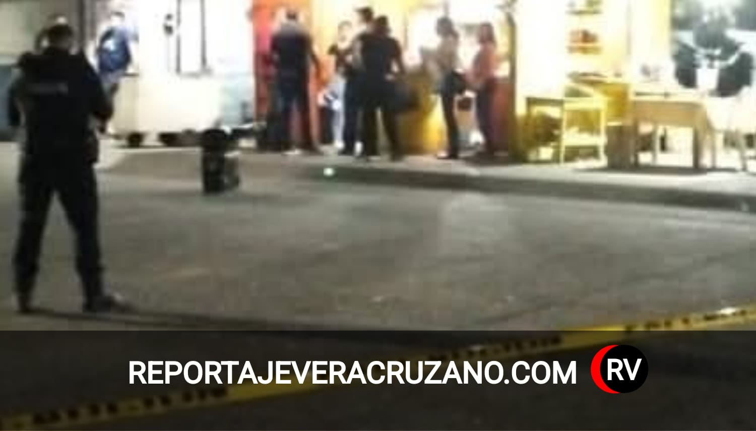 Ejecutan a vendedora de hamburguesas en Amatlán; sujeto resulta herido