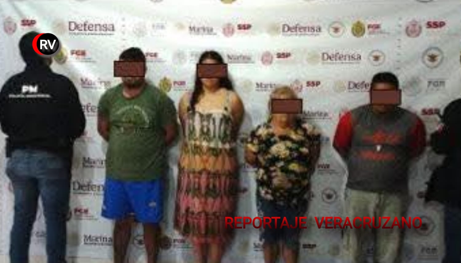 Golpe al crimen en Moloacán: Detienen a cinco personas y aseguran drogas y armas en cateo con fuerzas federales