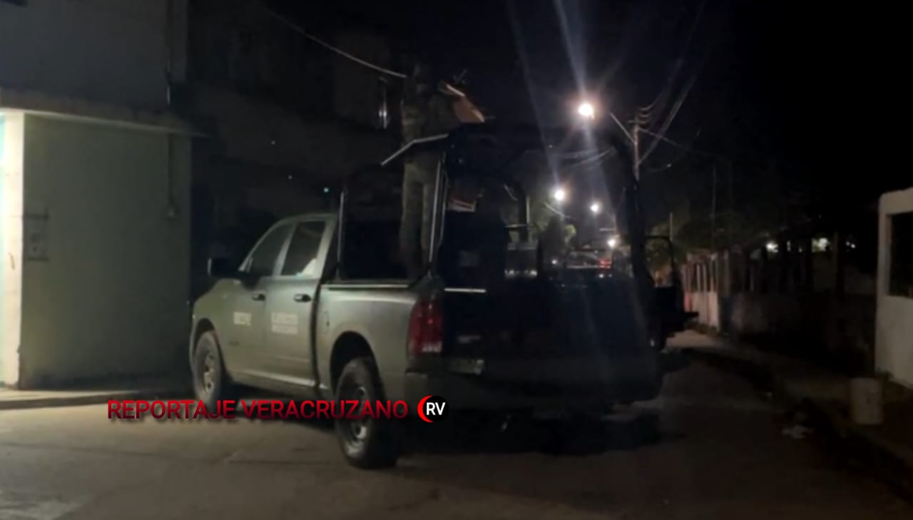 Golpe al crimen en Oluta: Fuerzas de seguridad ejecutan cateos y capturan narcomenudistas armados