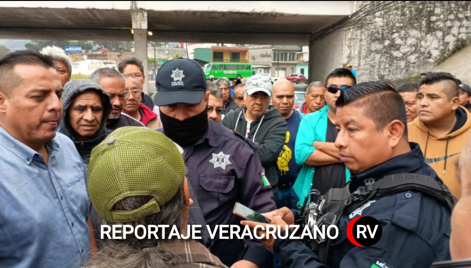 Taxistas se rebelan en Nogales: denuncian extorsión policial y corrupción en SSP
