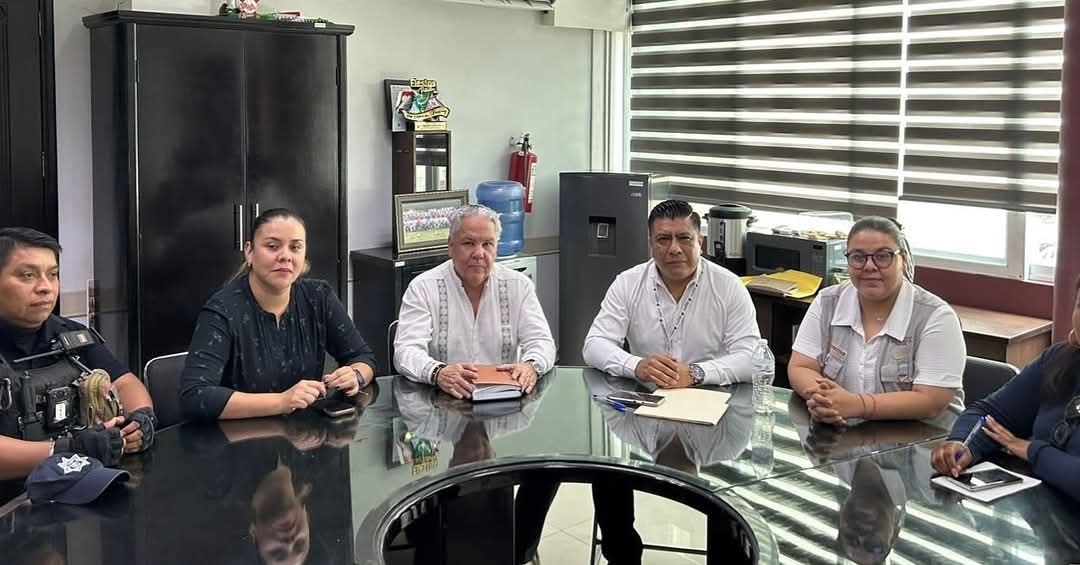 Acuerdan CEAPP y Ayuntamiento de Poza Rica estrategias para proteger a periodistas en jornada electoral