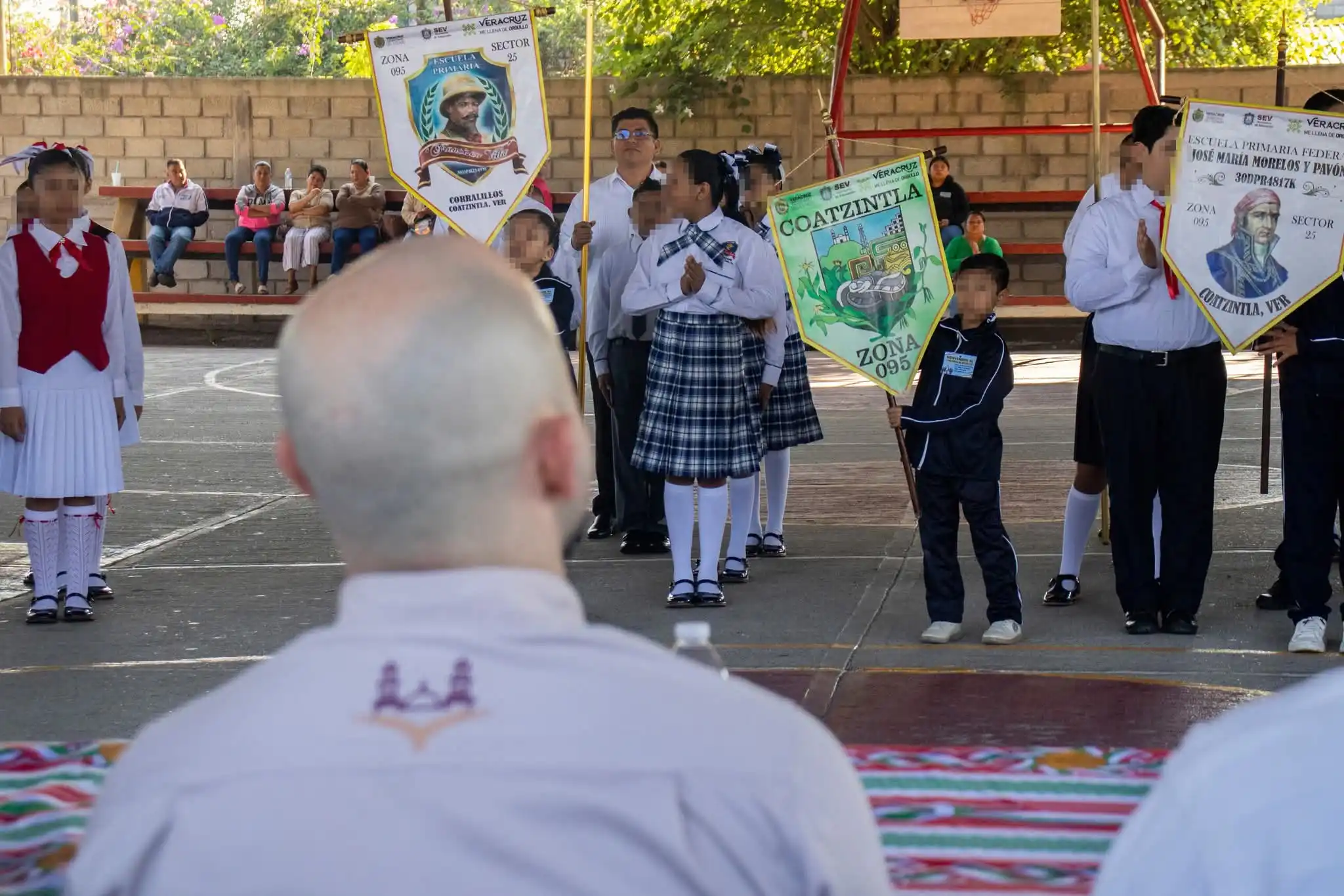 Concurso de escoltas en Coatzintla reúne a 12 primarias
