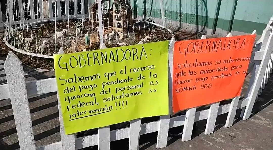 Personal de salud protesta en Veracruz por retrasos en pagos