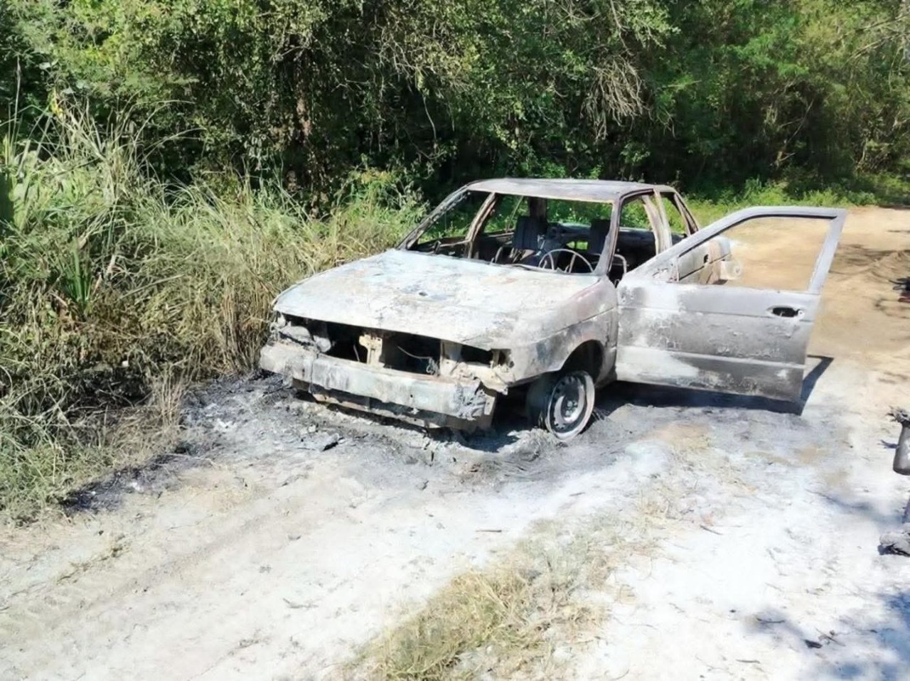 TAXI INCINERADO CON RESTOS HUMANOS EN TANTOYUCA: EL FUEGO QUE DESNUDA LA IMPUNIDAD EN EL NORTE DE VERACRUZ