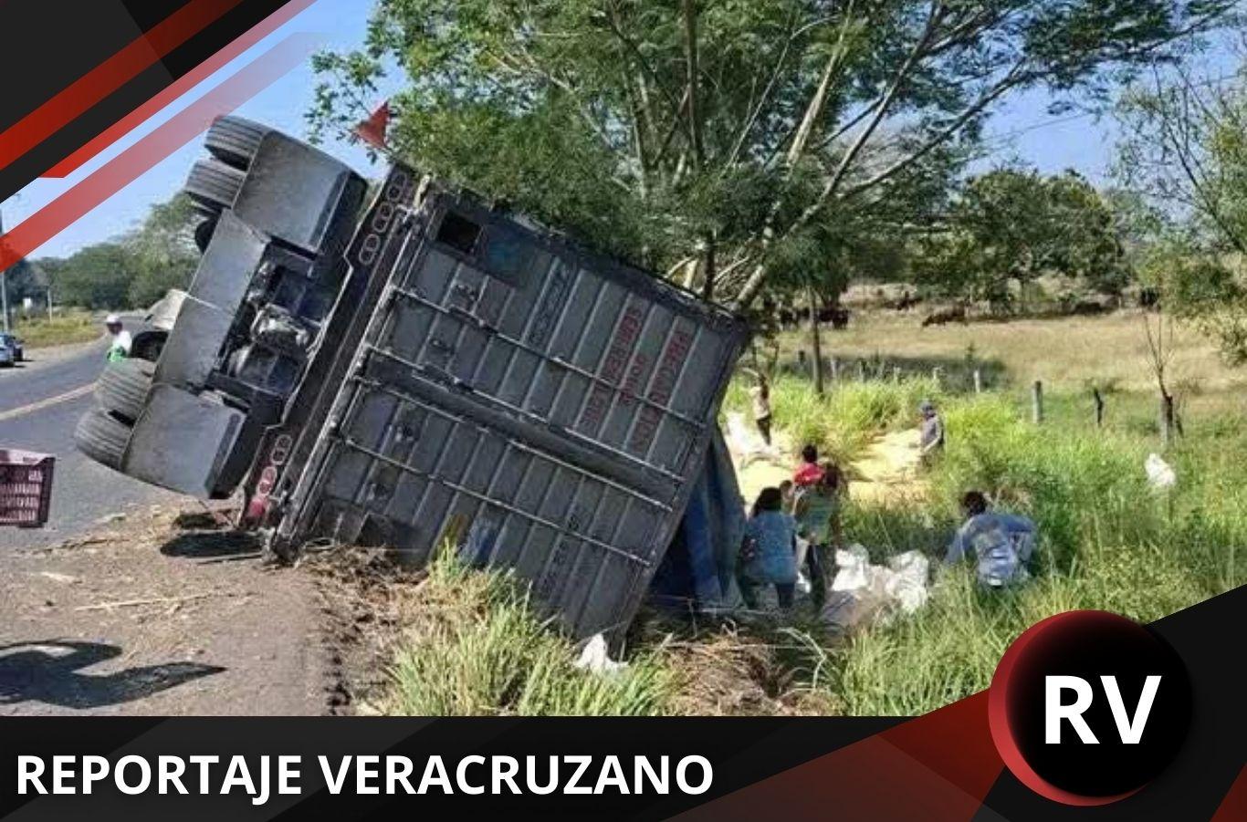 Volcadura y rapiña en La Tinaja–Córdoba