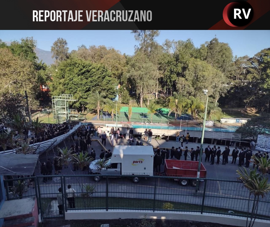 Colapso de estructura en Facultad de Derecho UV deja más de 20 alumnos lesionados