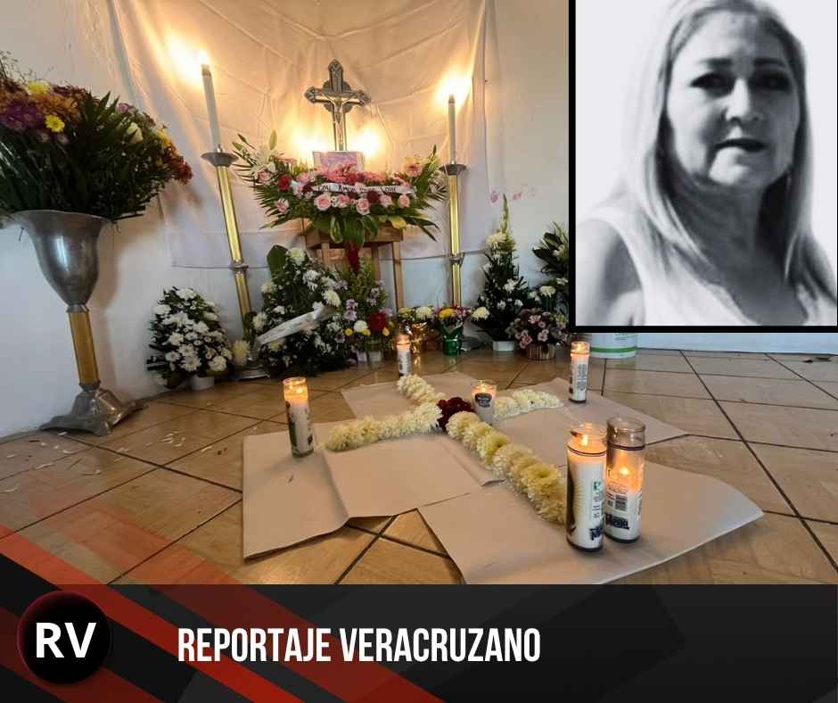 Despiden en Minatitlán a Lorena, trabajadora fallecida en explosión de Dos Bocas