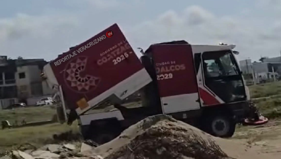 COATZACOALCOS SE HUNDE ENTRE BASURA A 100 DÍAS DE GOBIERNO: EL MALECÓN, SÍMBOLO DEL ABANDONO Y LA INEFICACIA OFICIAL