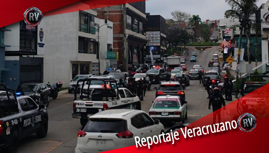 Policías de Xalapa encañonan a alcalde de Santiago Tuxtla y a sus escoltas
